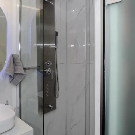 Thymios Loft * Θεσσαλονίκη
