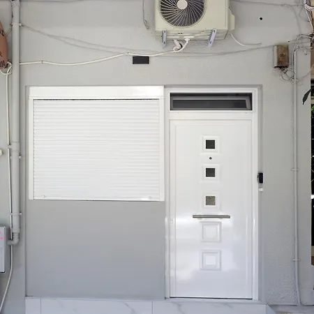 Thymios Loft Apartment